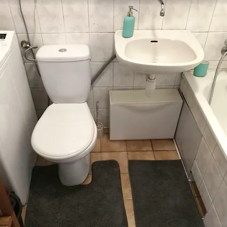 Cosy Near Cracow City Center With Amazing Balcony View